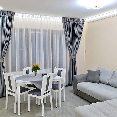 Apartament Lexannona Buşteni Exterior foto